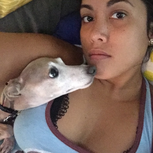 Meet your Posher, Sarah Marie - Picture 7 of 17